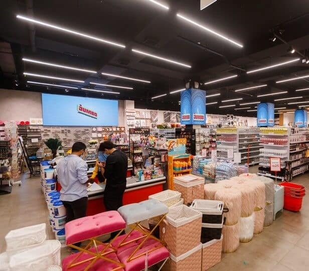 רשת ג'מבו סטוק פותחת את החנות העשירית של הרשת