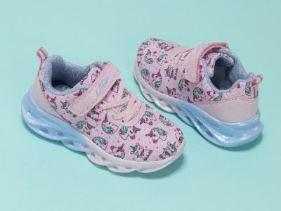 רשת גלי מציעה: קולקציית נעלי ספורט לילדים. סקירה דוסיז צרכנות